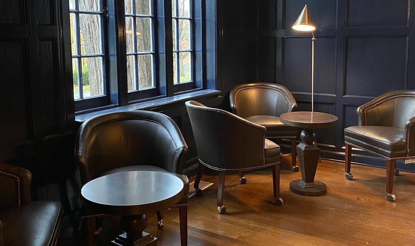 The Argus Fireside Cocktail Lounge